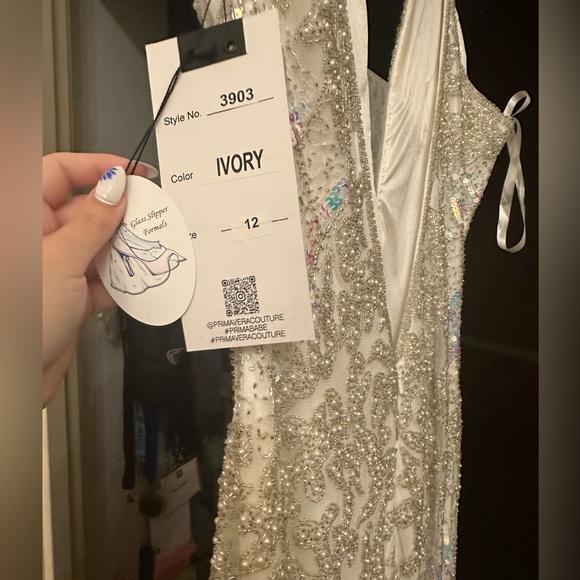 NWT Primavera Prom Dress Style #3903 - Picture 9 of 10